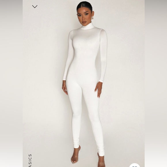 My outfit online NWT white jumpsuit - Picture 1 of 9